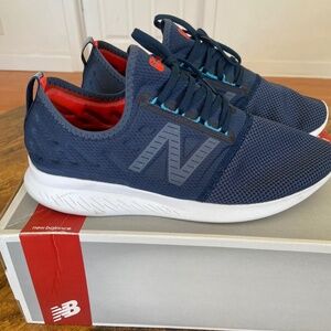 Men New Balance sneaker